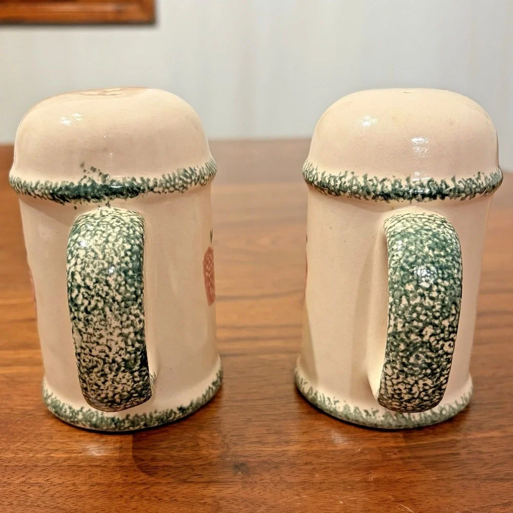 Apple Salt And Pepper Shakers Country Cottage Core Grandma